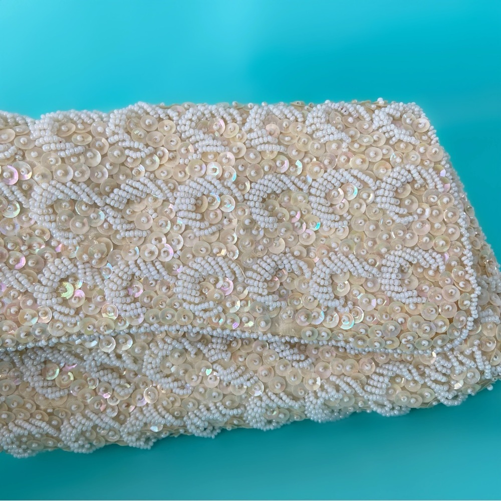 Vintage 60s cream beaded clutch wristlet purse Hong Kong coquette formal evening - Picture 3 of 5